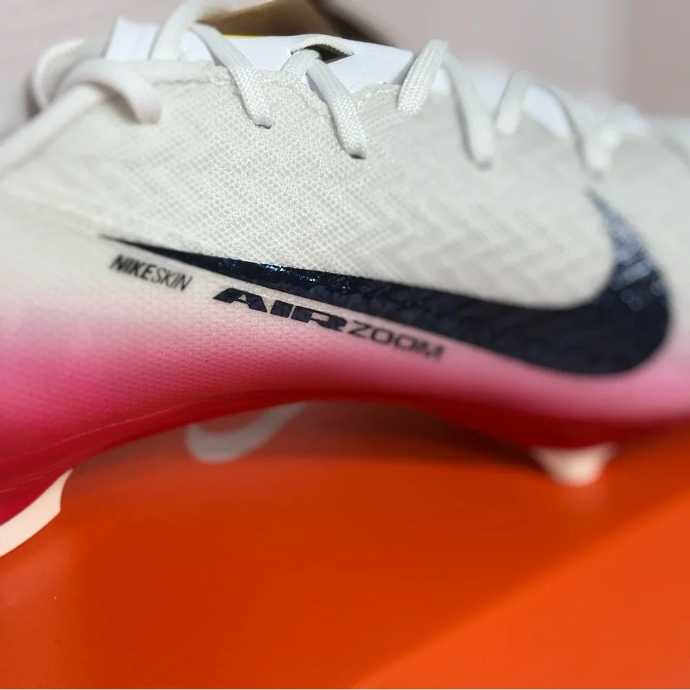 Nike Zoom Mercurial Vapor 16 Academy LV8 MG Fear Nothing Pack Cleats HJ7332-600